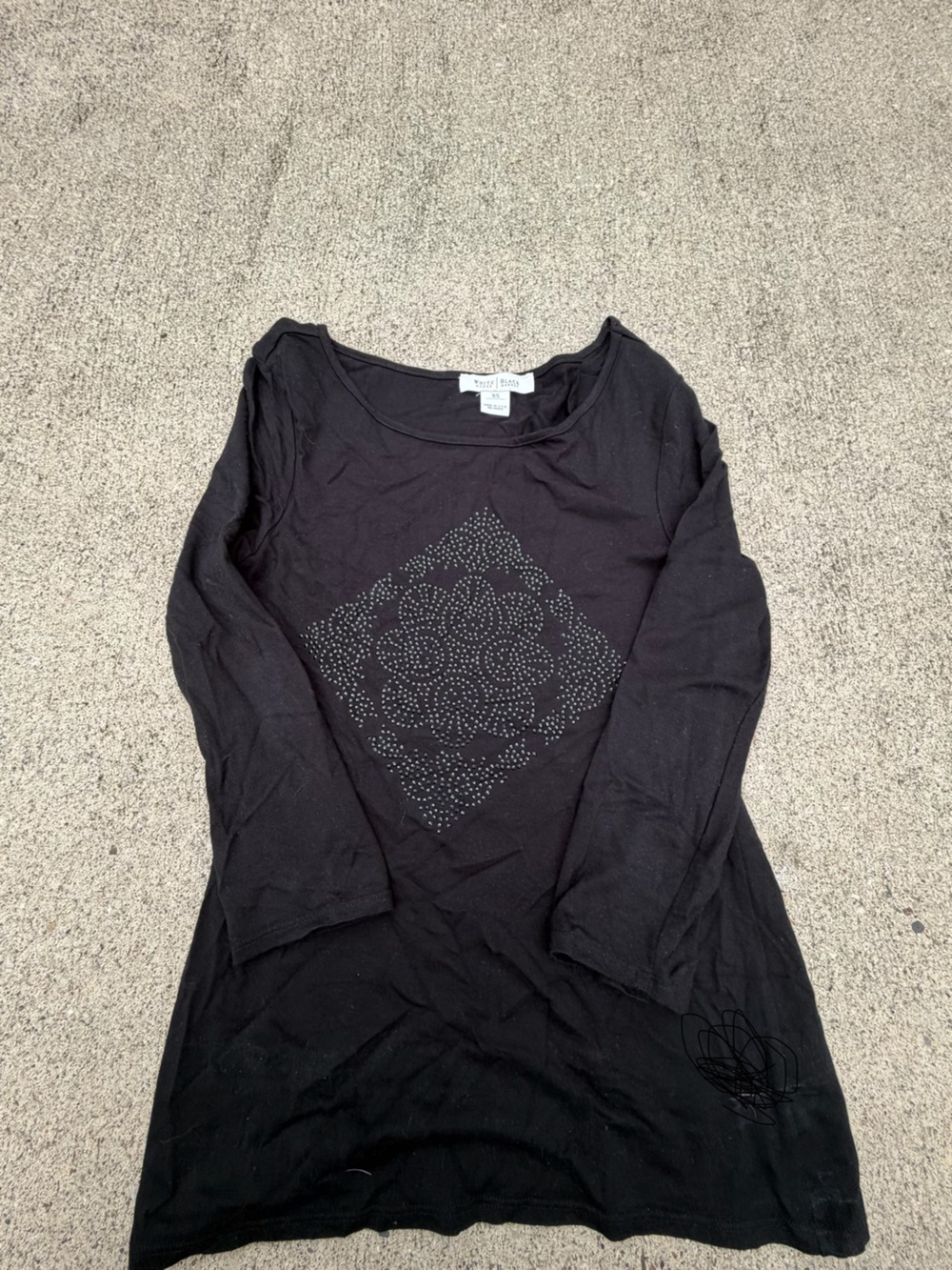 White House Black Market Black Studded Scoop Neck Sleeveless Tank Top XS